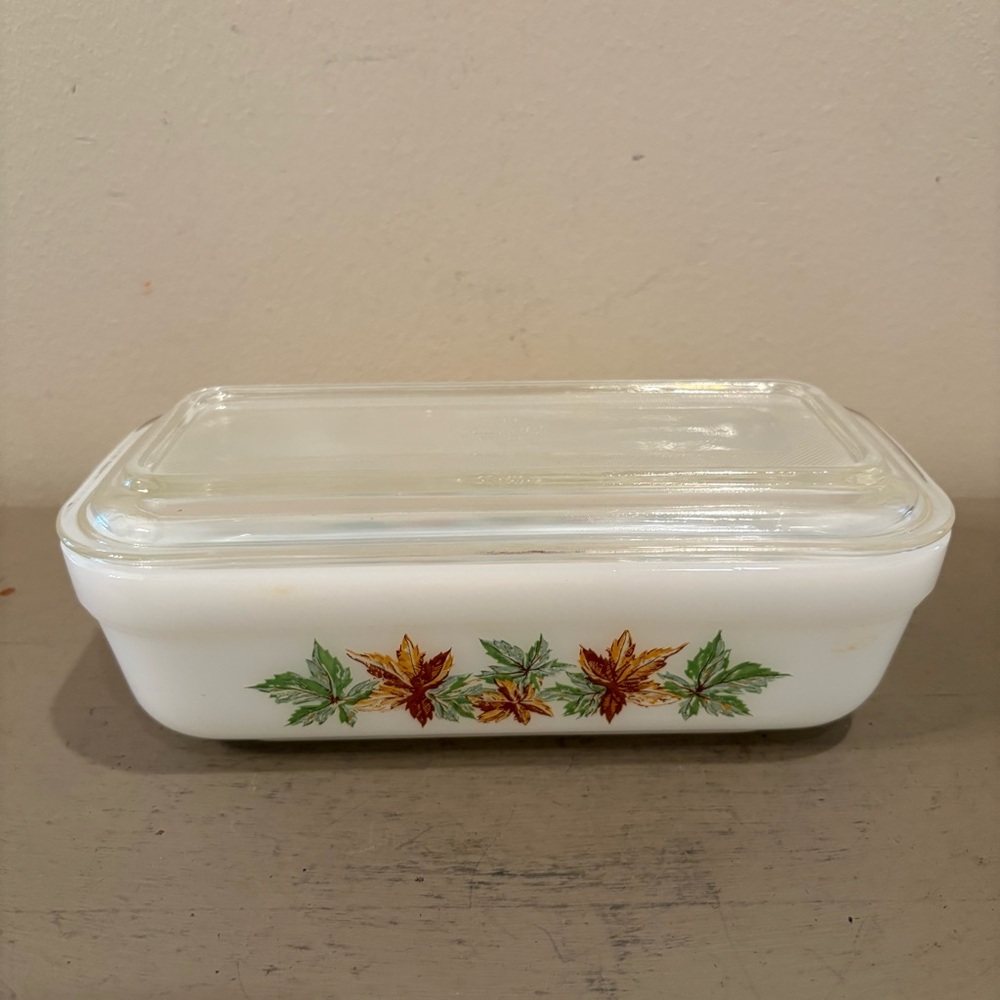 VTG Fire King Autumn Maple Leaves Loaf Pan With Lid